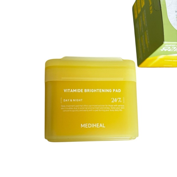 Mediheal Vitamide Brightening Pad - Picture 4 of 9
